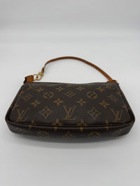 Louis Vuitton pochette accesoires