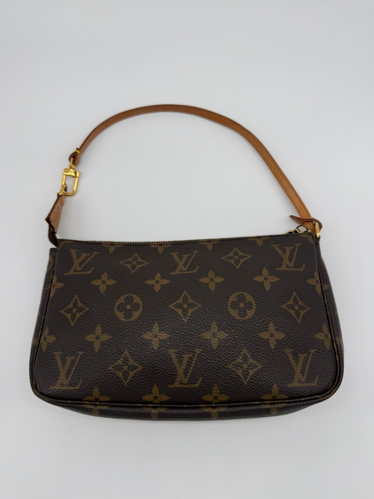 Louis Vuitton pochette accesoires Monogram