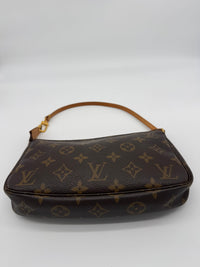 Louis Vuitton pochette accesoires Monogram