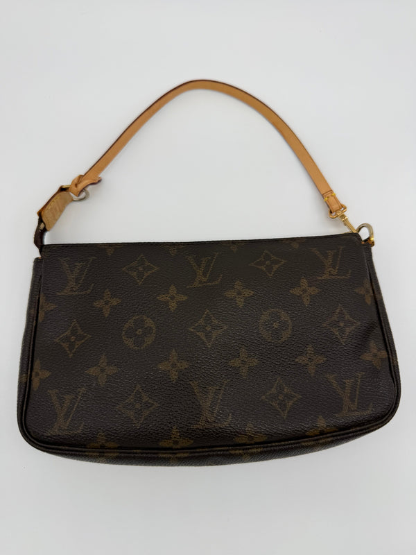 Louis Vuitton pochette accesoires