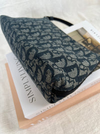 Bolso Christian Dior Pochette Trotter en Lona Oblique Azul Marino