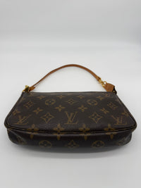 Louis Vuitton pochette accesoires Monogram