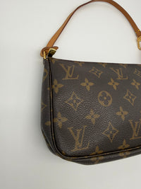Louis Vuitton pochette accesoires Monogram