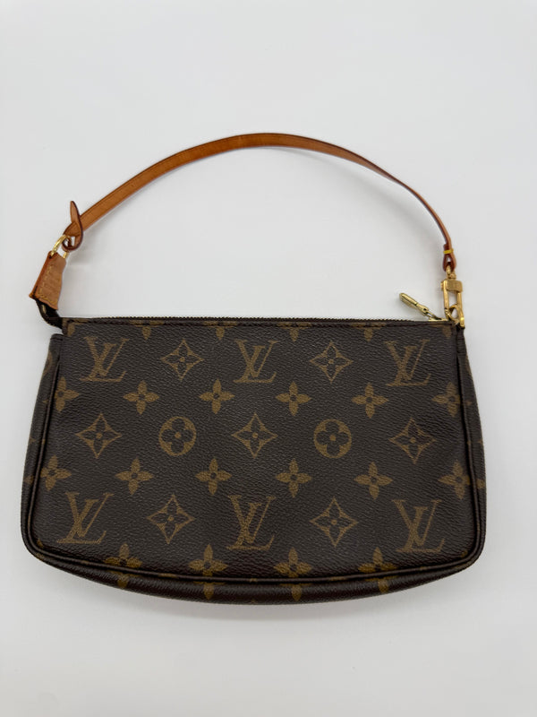 Louis Vuitton pochette accesoires