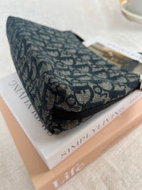 Bolso Christian Dior Pochette Trotter en Lona Oblique Azul Marino