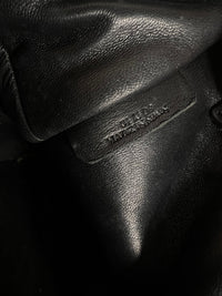 Loewe Amazona 28 en Piel Granulada Metalizada – Gris Peltre / Plata Oscuro