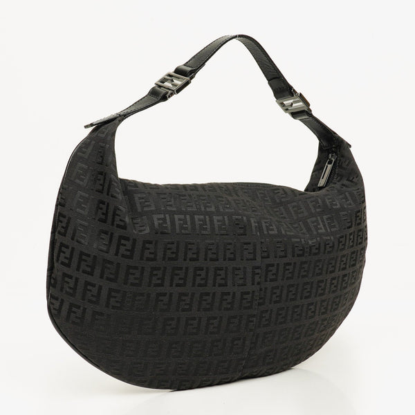 Fendi Bolso de Hombro Hobo Zucchino en Lona Negra