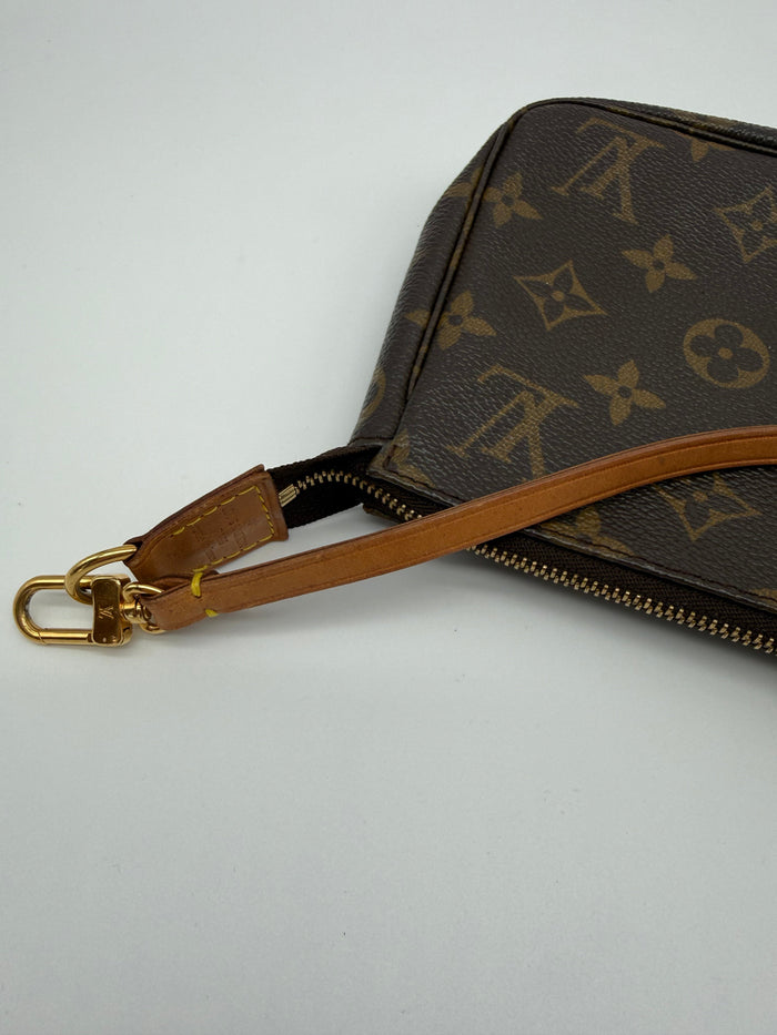 Louis Vuitton pochette accesoires Monogram