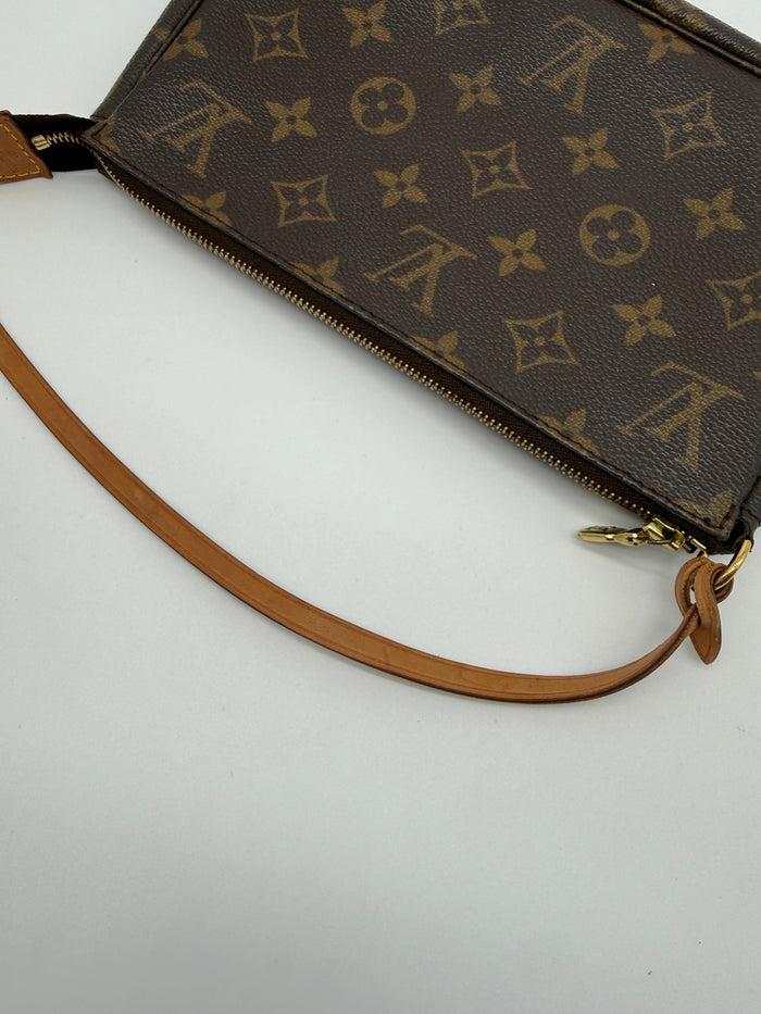 Louis Vuitton pochette accesoires Monogram