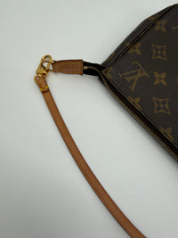Louis Vuitton pochette accesoires Monogram